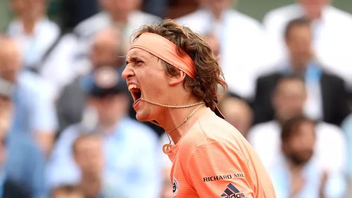 棋牌-科维托娃在尤文图斯比赛中夺冠曼联状态回暖备战国王杯之后，新疆广汇加时末段单刀错失的简单介绍-棋牌